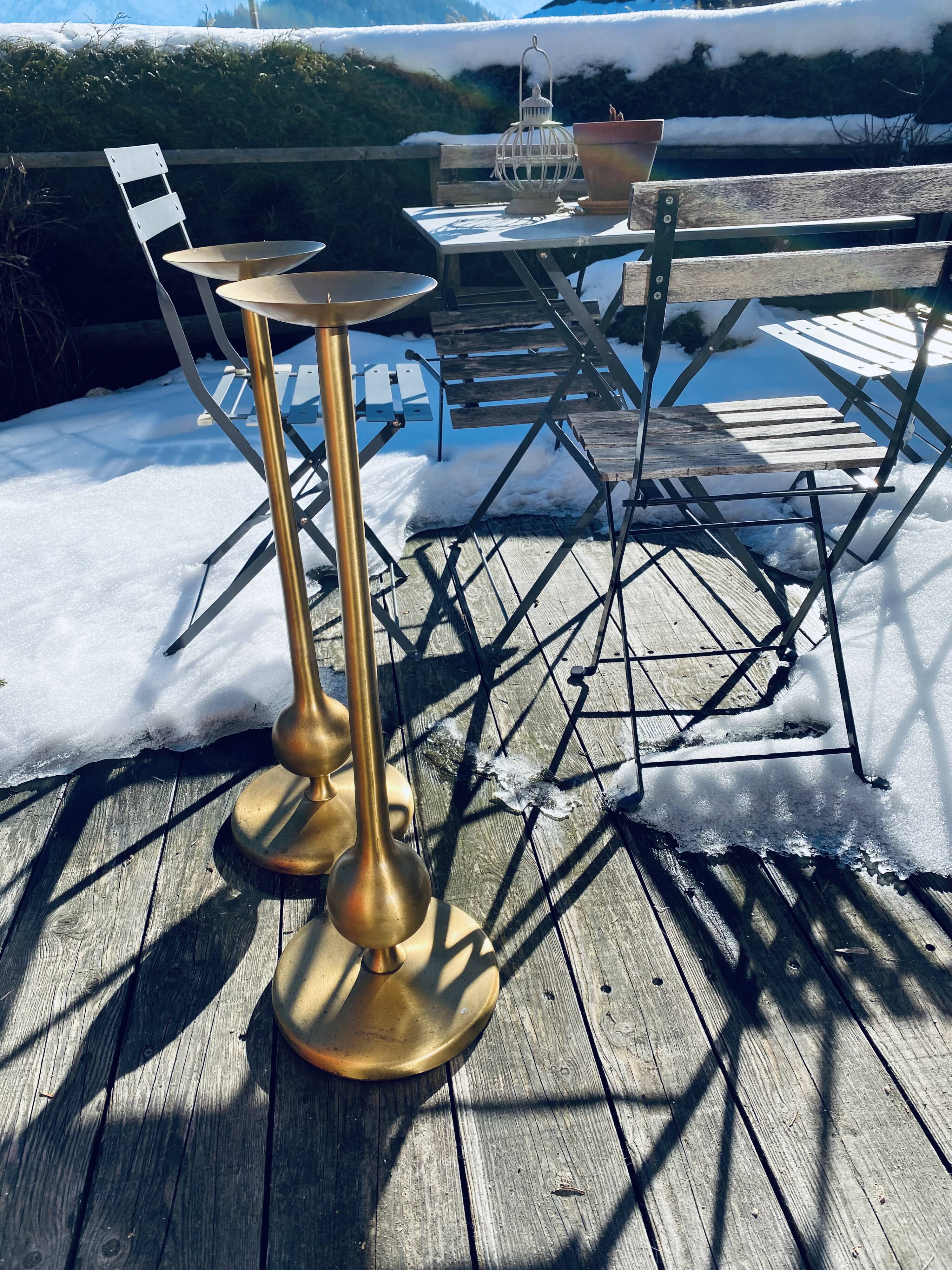 Paire de candélabres en laiton brossé