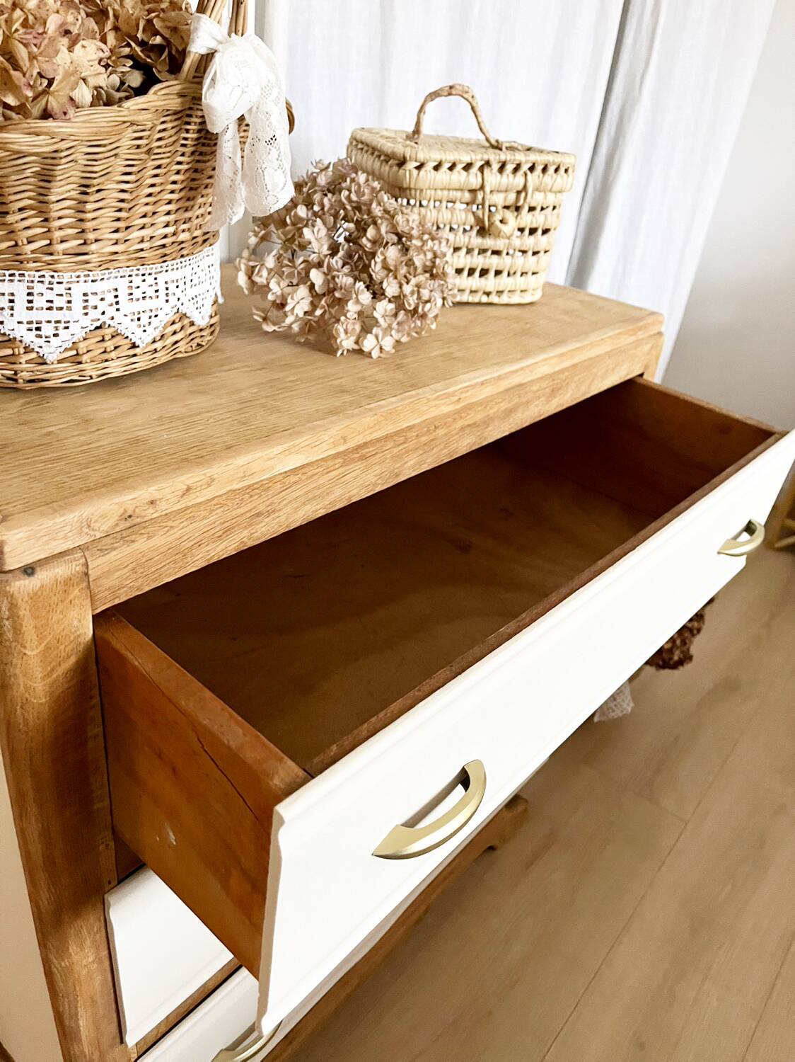 Commode en bois, années 60
