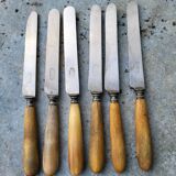 Série de 6 couteaux acier manche corne