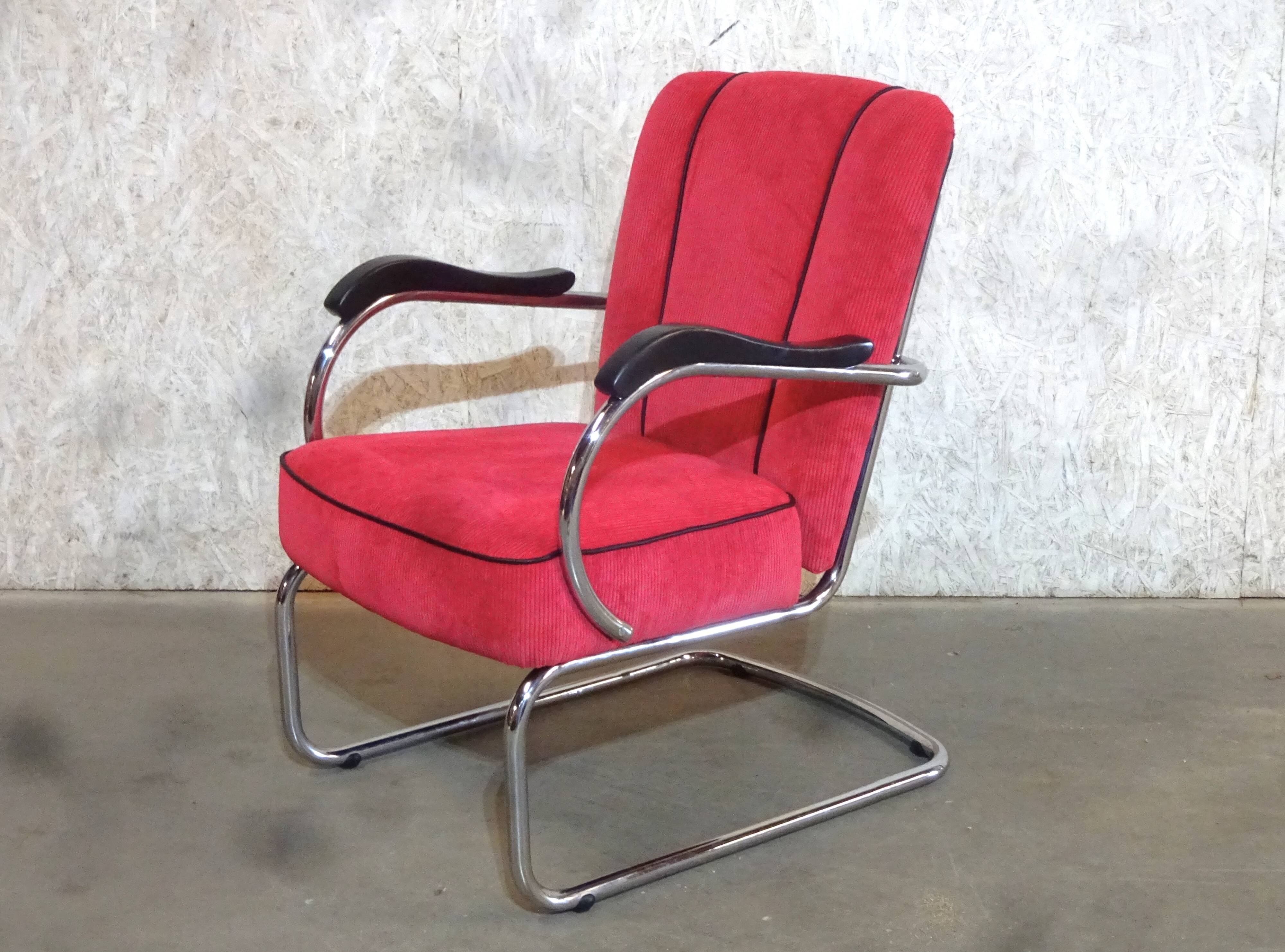 Vintage Bauhaus Style Tubular Easy Chairs from Kovona NP, 1950, Set of 2