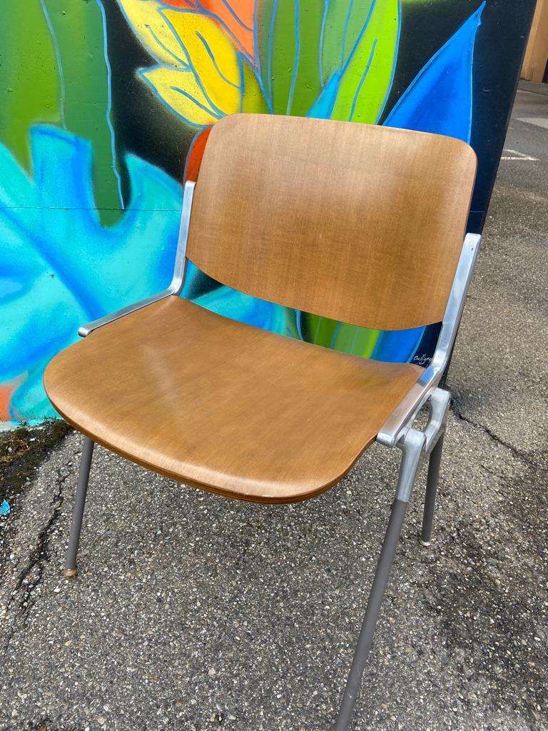 2 chaises vintage Modèle DSC-106 par Giancarlo Piretti pour Anonima Castelli, années 1970 Mobilier D