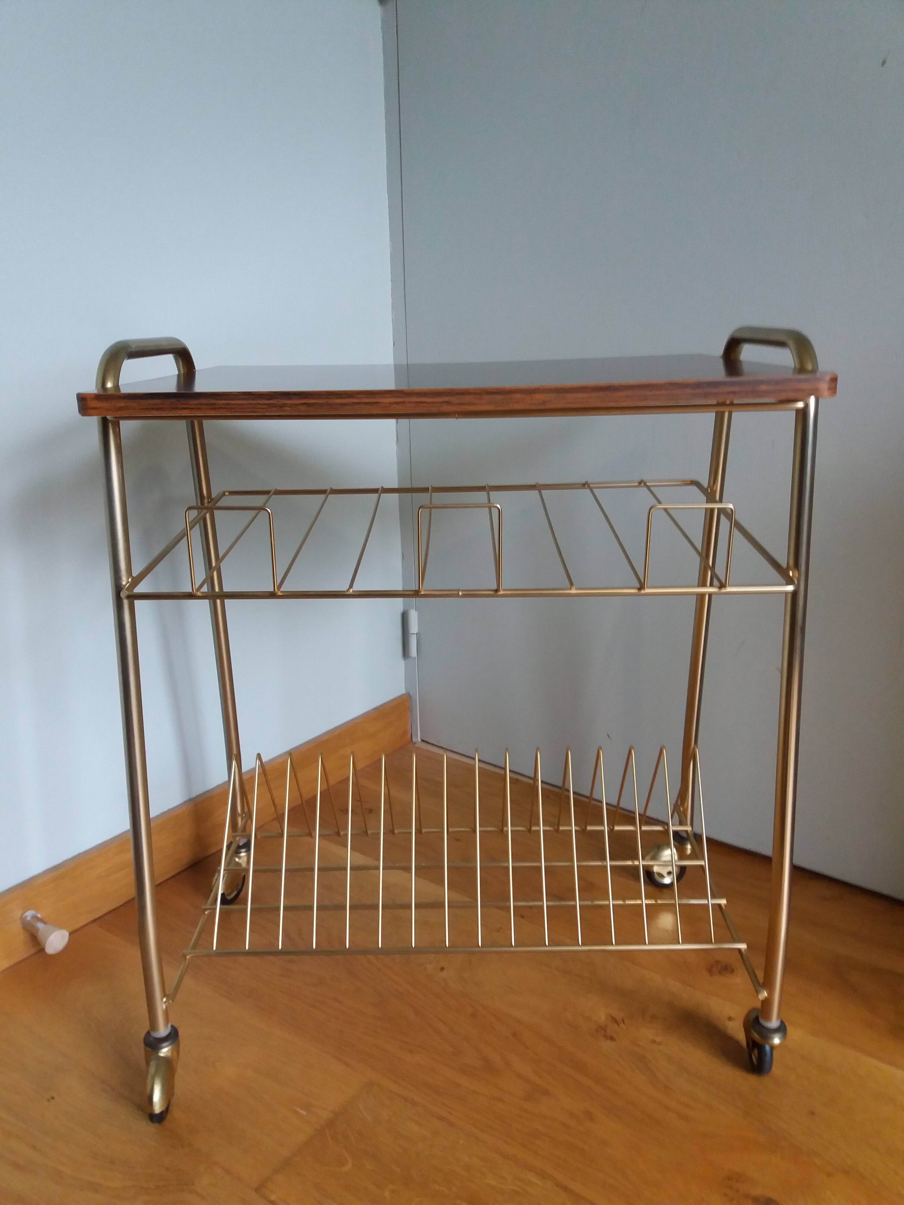 Table trolley for vinyls or magazines in gold metal and formica
