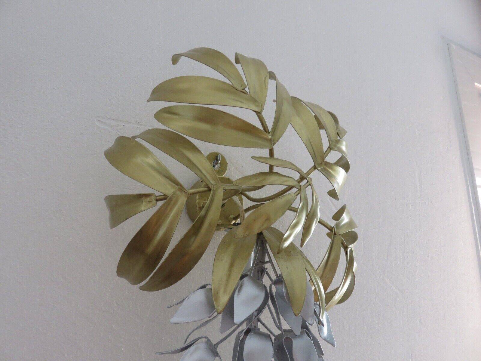 “wisteria” wall lamp by Hans Kögl 1970