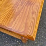 Colonial coffee table in solid pine with 2 drawers