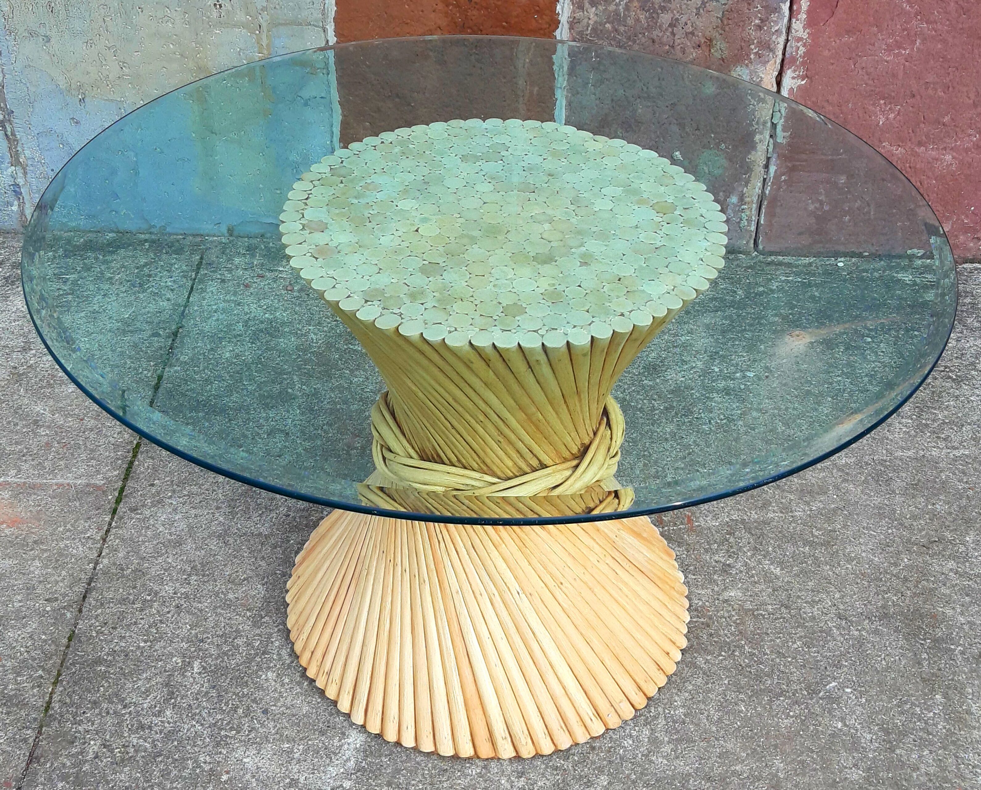 Round table "Sheaf of wheat" Mc Guire