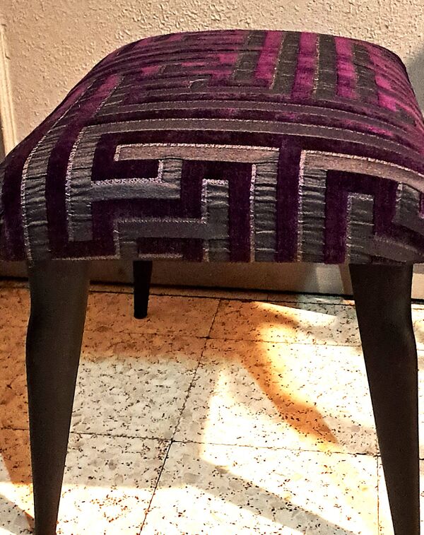 Tabouret repose pied bois restauration tapissière XX meuble d'appoint