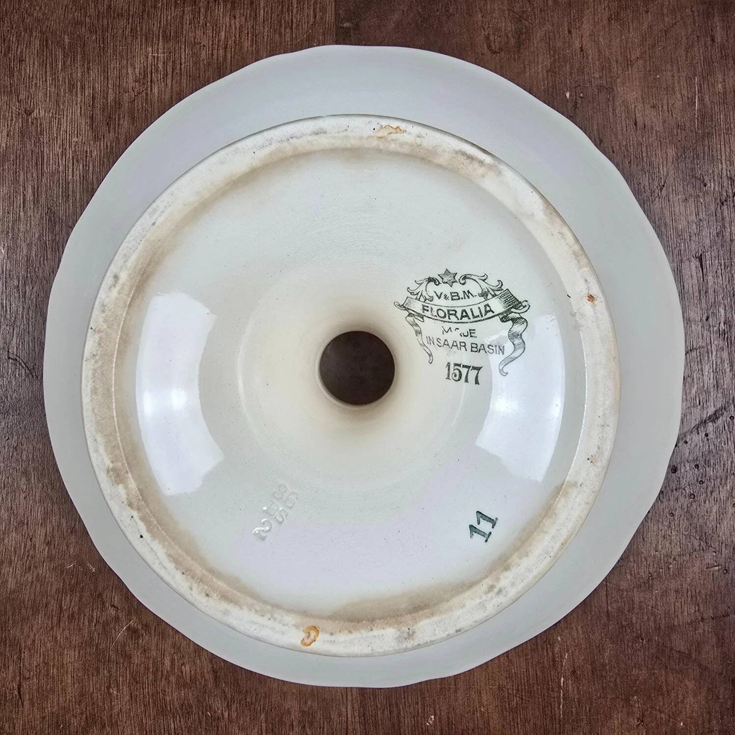Antique compote dish Villeroy & Boch Mettlach Floralia 1577 – Saar Basin