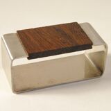 Two rounds of 60s towel