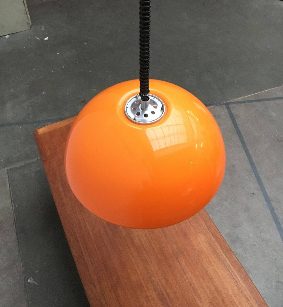 Space Age pendant lamp Cabras by Luigi Massoni for Guzzini