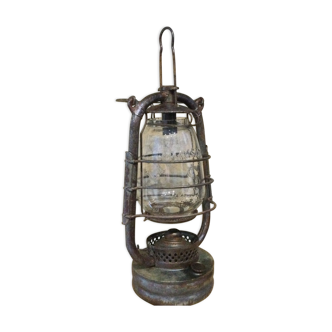 Kerosene lamp The Parisian beautiful condition