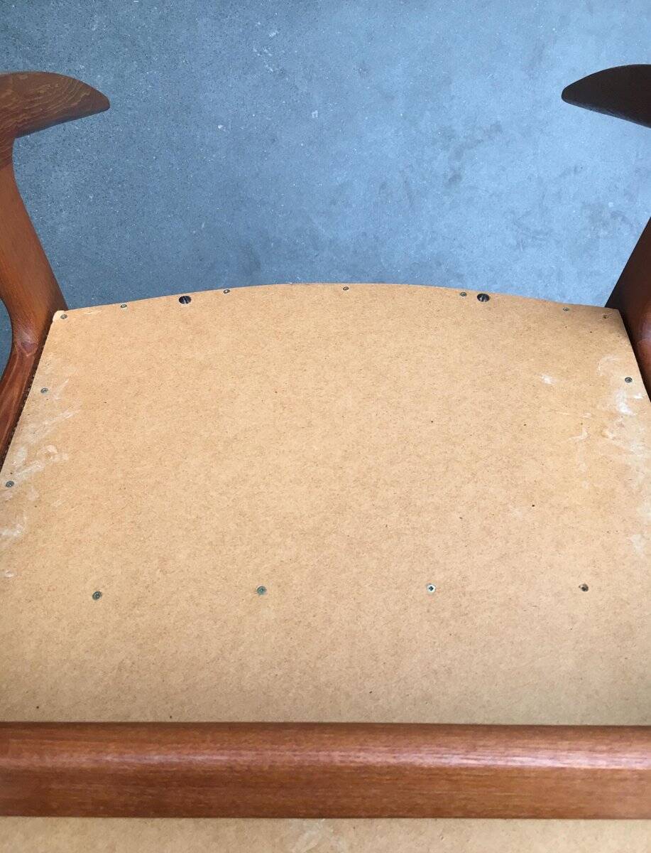 Mid-century model 100 rocking chair in Danish teak by Søren Georg Jensen for Kubus Møbler, 1960s.