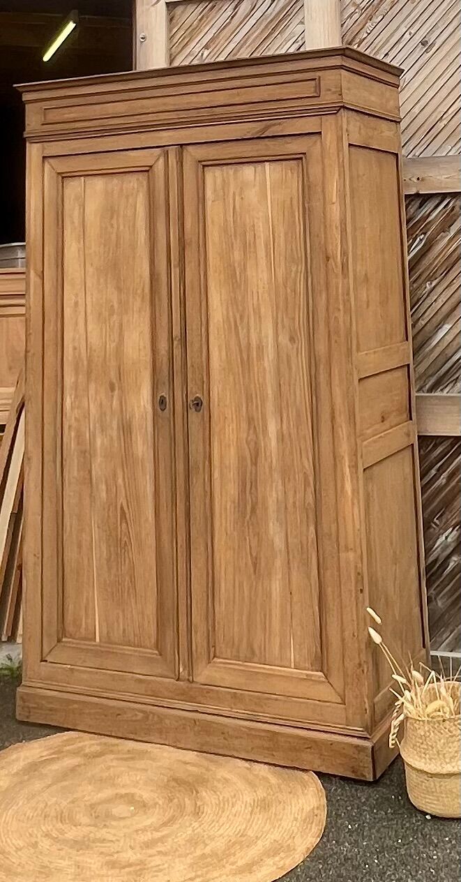 Antique wardrobe in raw solid oak