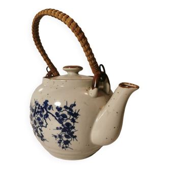 Asian teapot in glazed stoneware. floral decor. vintage
