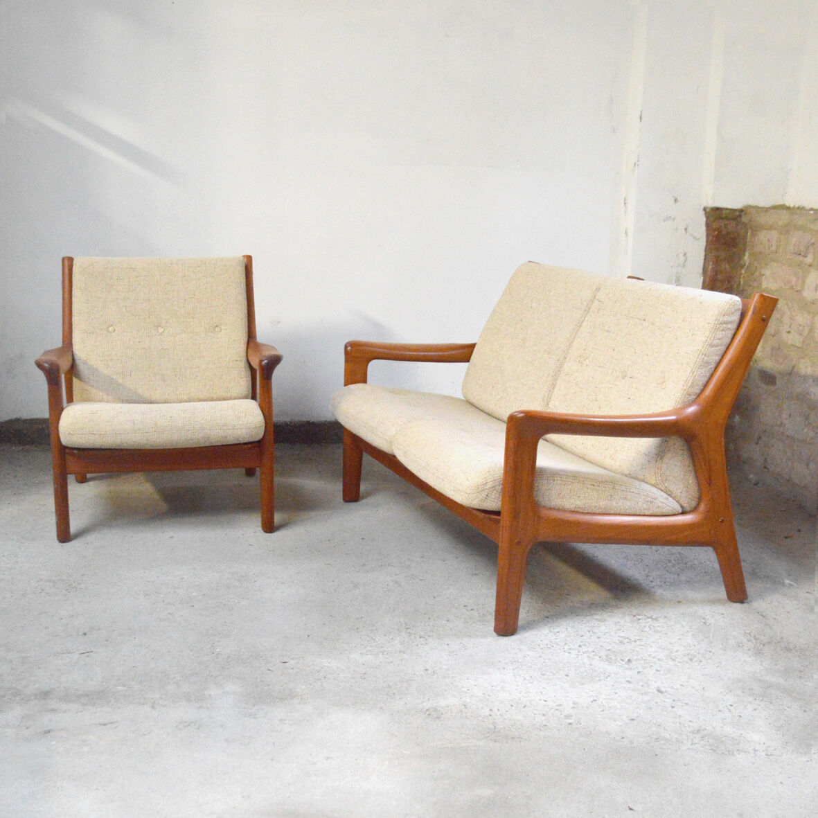 George would living room teak sets