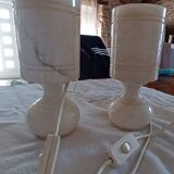 All-alabaster lamps