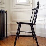 Scandinavian chair