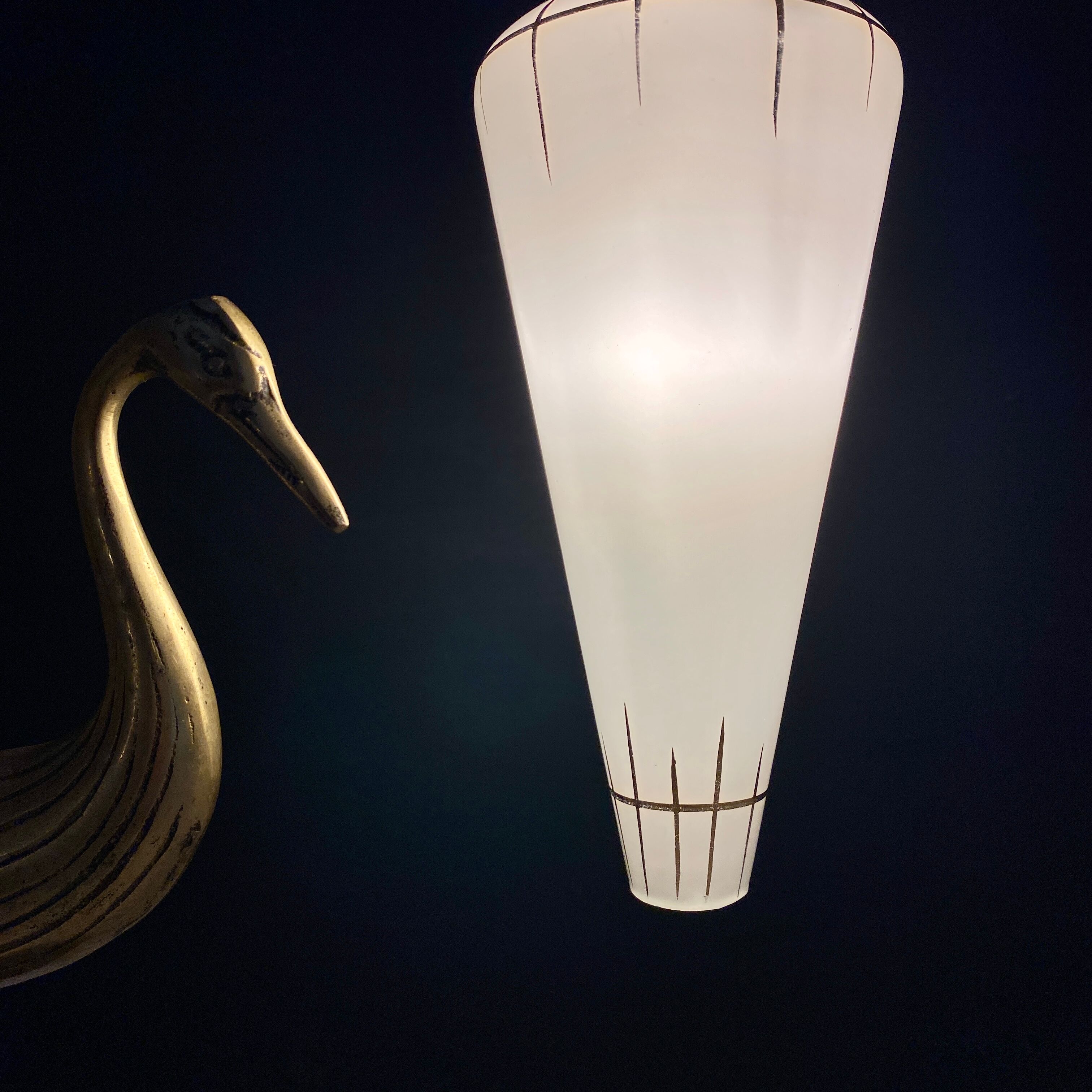 Vintage art deco globe pendant lamp in opaline