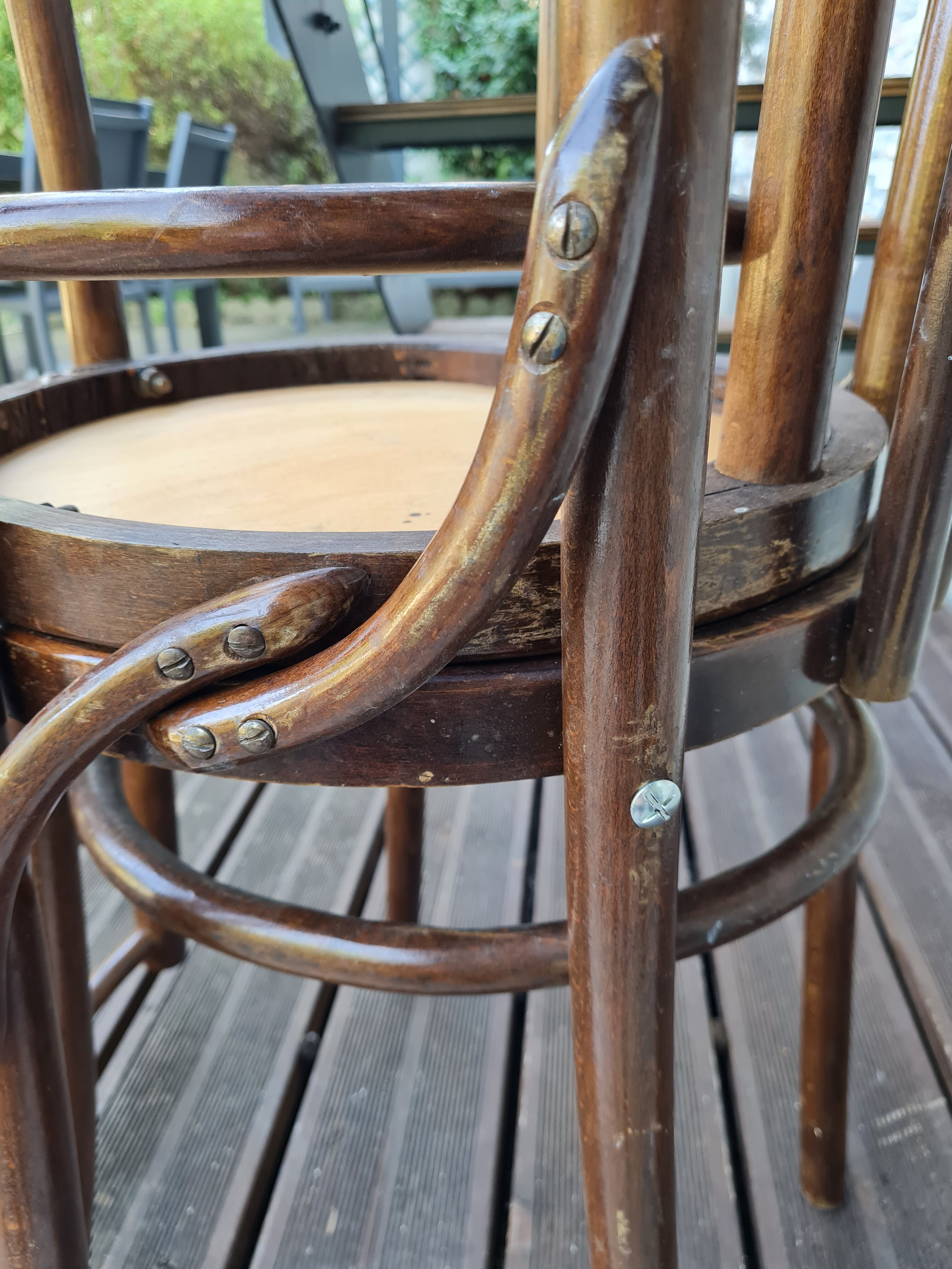 4 bistro chairs from the 30s art nouveau