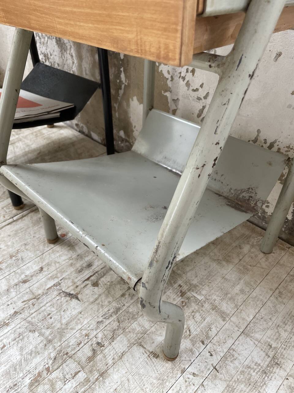 Paire de chevets Tubauto années 60