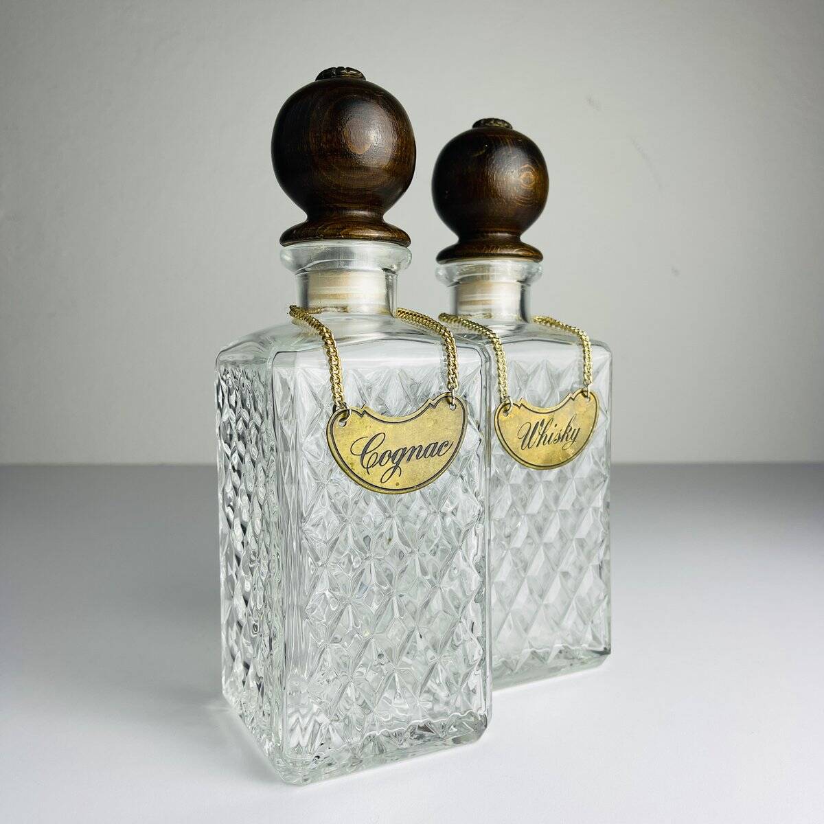 Tantalus Vintage Decanters for Cognac and Whisky, Italy, 1960s, set of 2