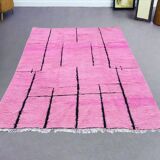 Handwoven Moroccan Berber rug from the Atlas, size 2/3 m.