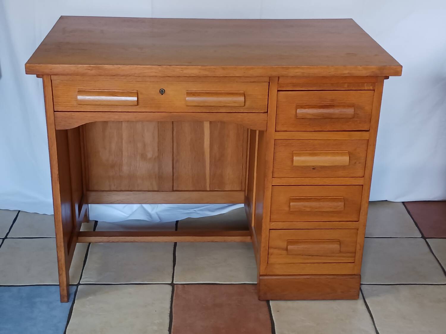 Administrative office 50s/60s