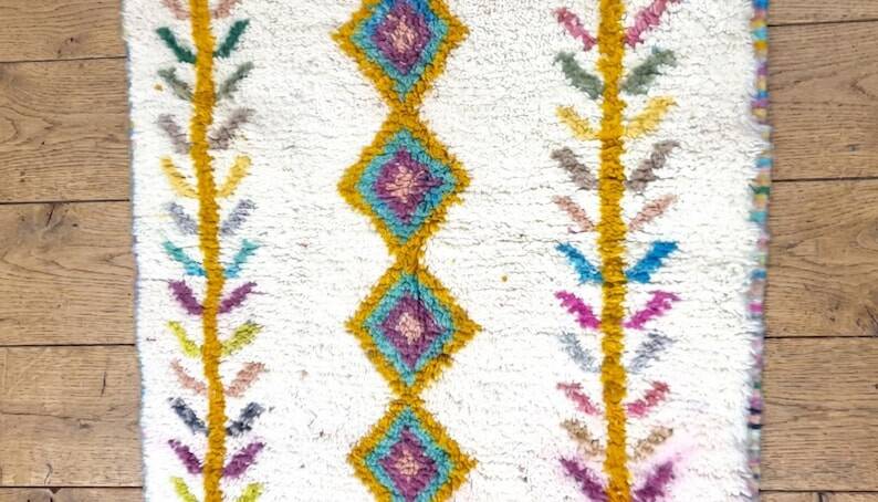 Traditional handmade Moroccan rug 200cm x 300cm