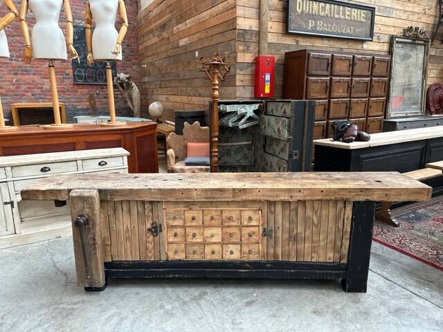 Large workbench Early 20th century