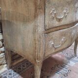 Old chest of drawers