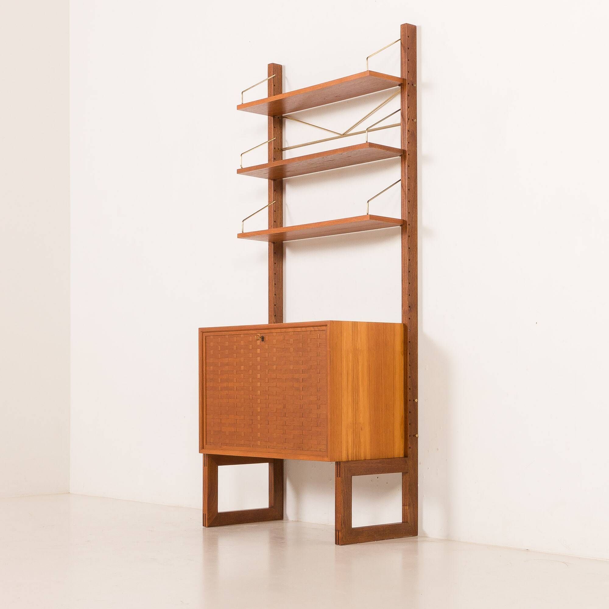 Poul Cadovius free standing wall unit for Cado, 1960s