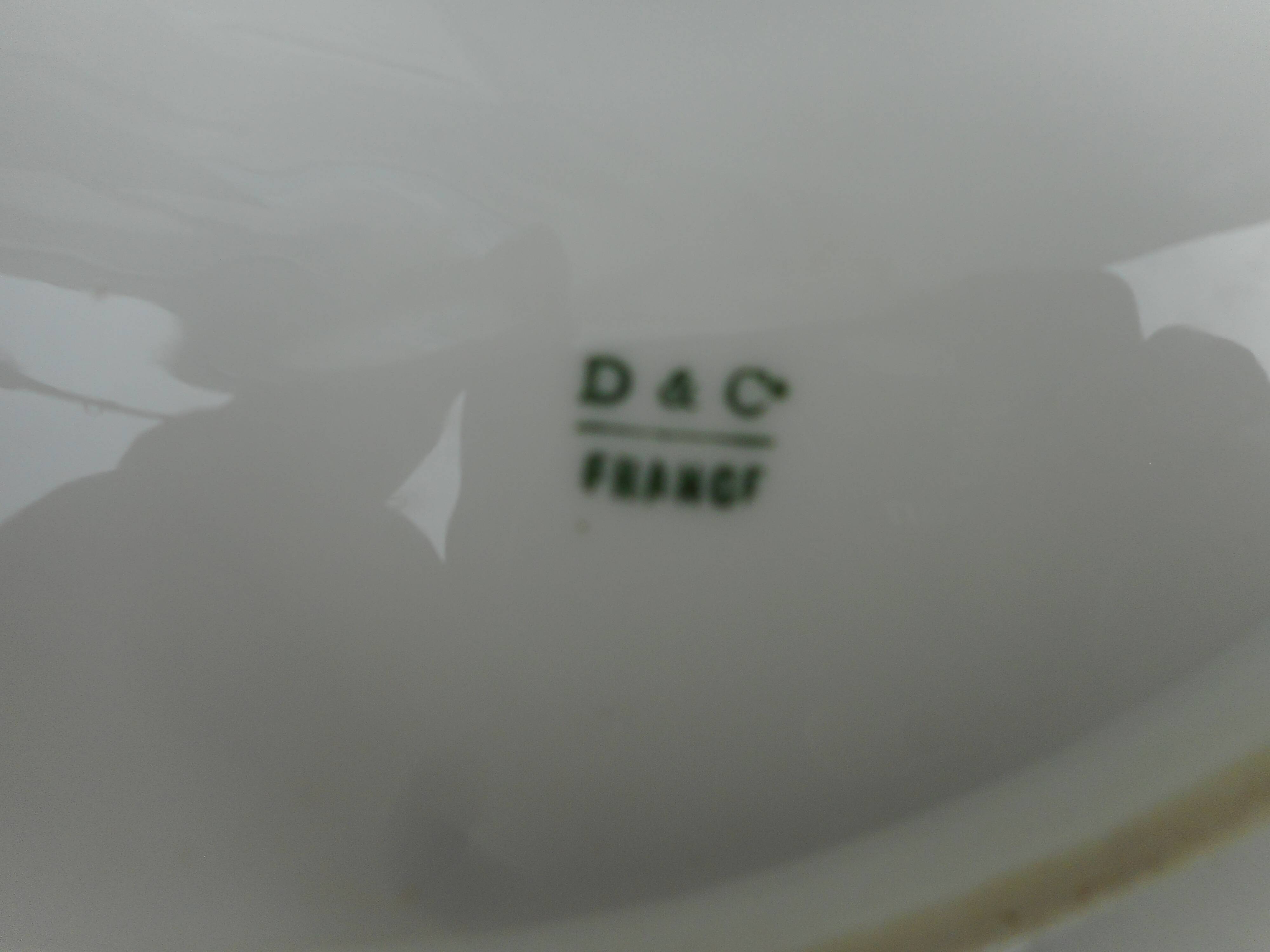 Porcelain dish decorated with flowers