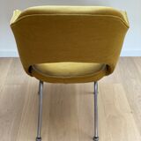 Conference chair model 71 by Eero Saarinen