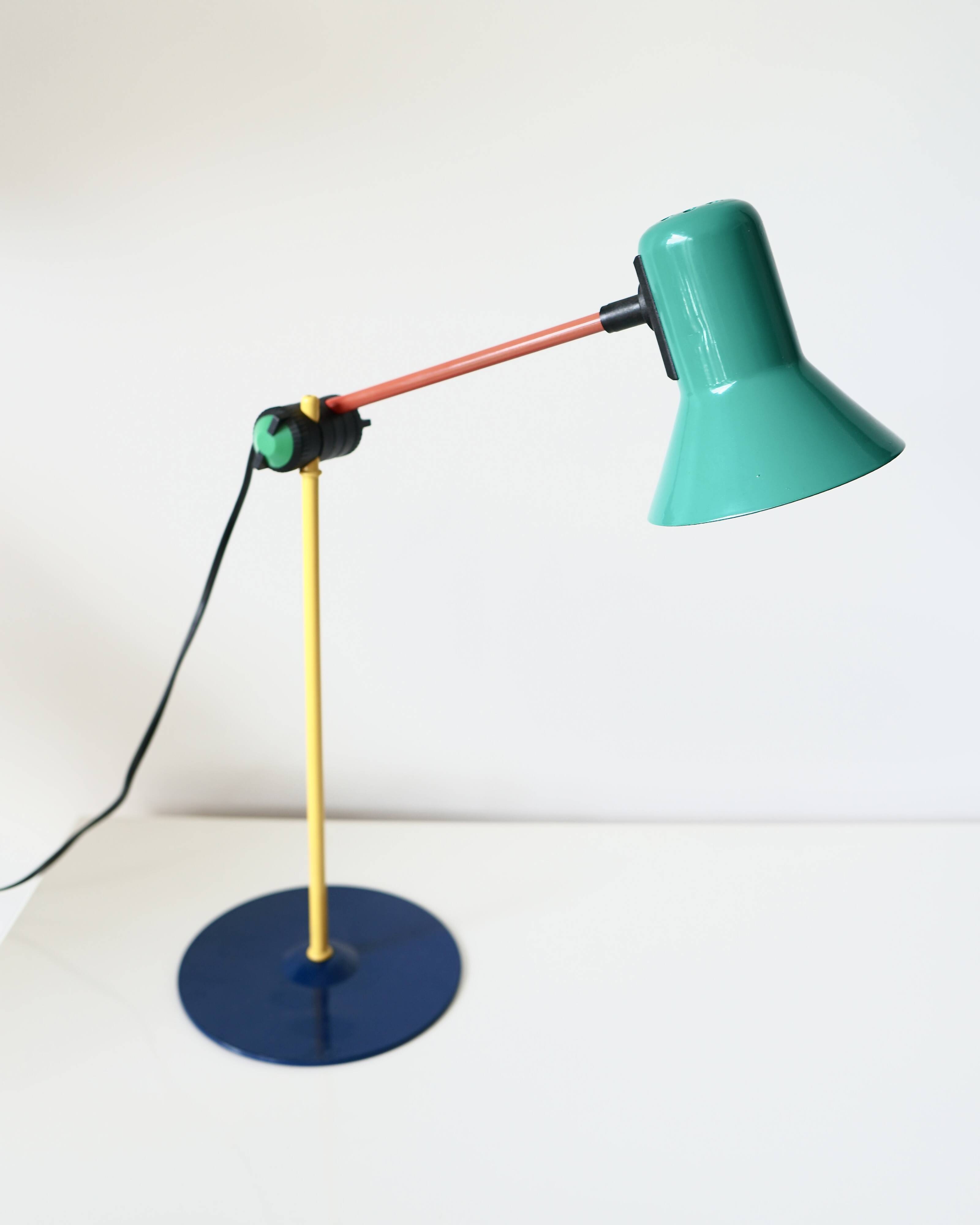 Veneta Lumi Memphis Milano Colorblock style table lamp - 80s