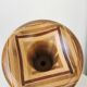Vase vintage en bois artisanal : sculpture unique tournée sur bois, fleurs séchées