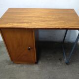 Bauhuaus style desk