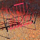 Vintage metal magazine rack and scoubidou - seventies design