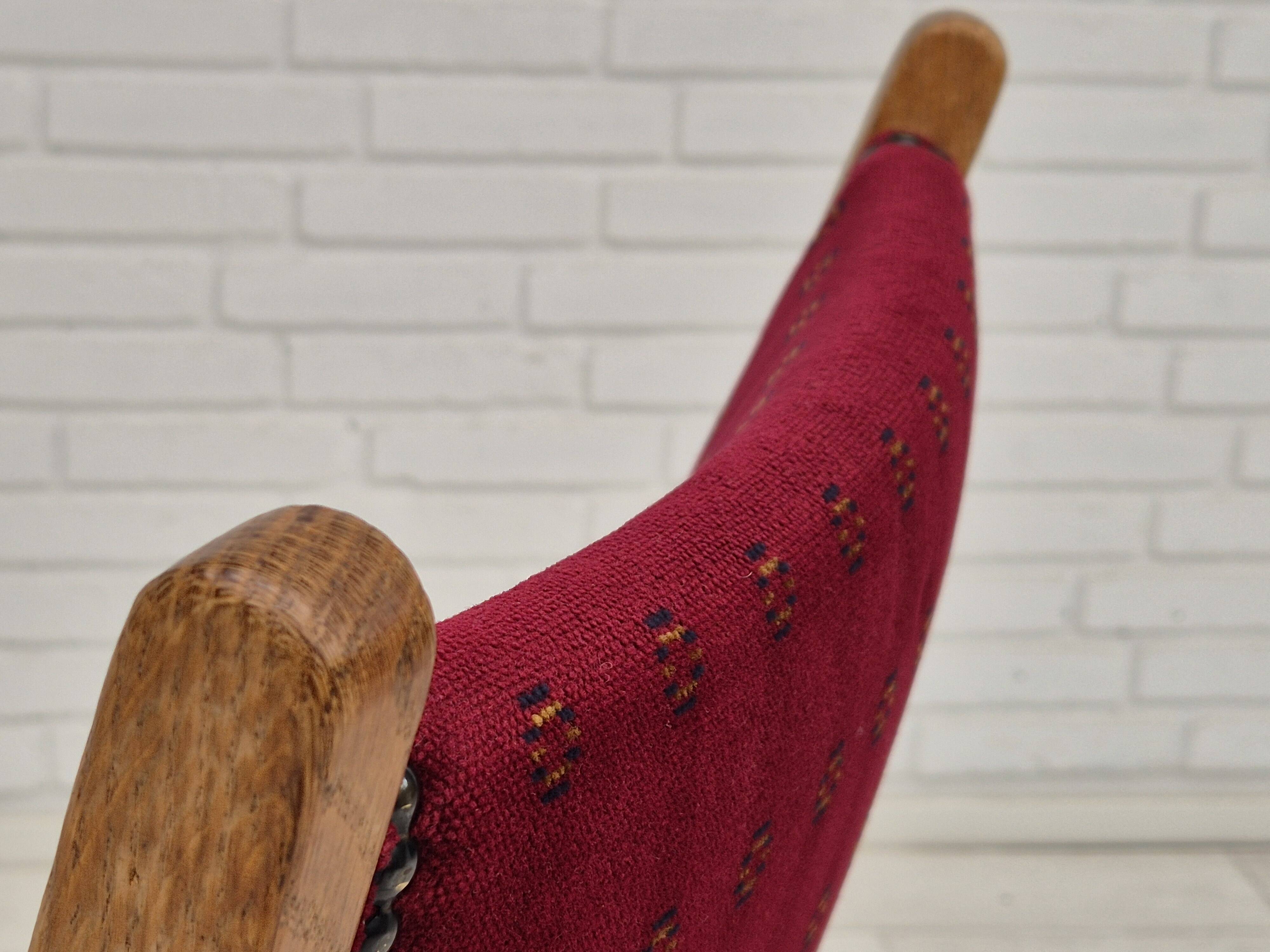 1970s, set of 6 Danish dinning chairs, very good condition, oak wood.