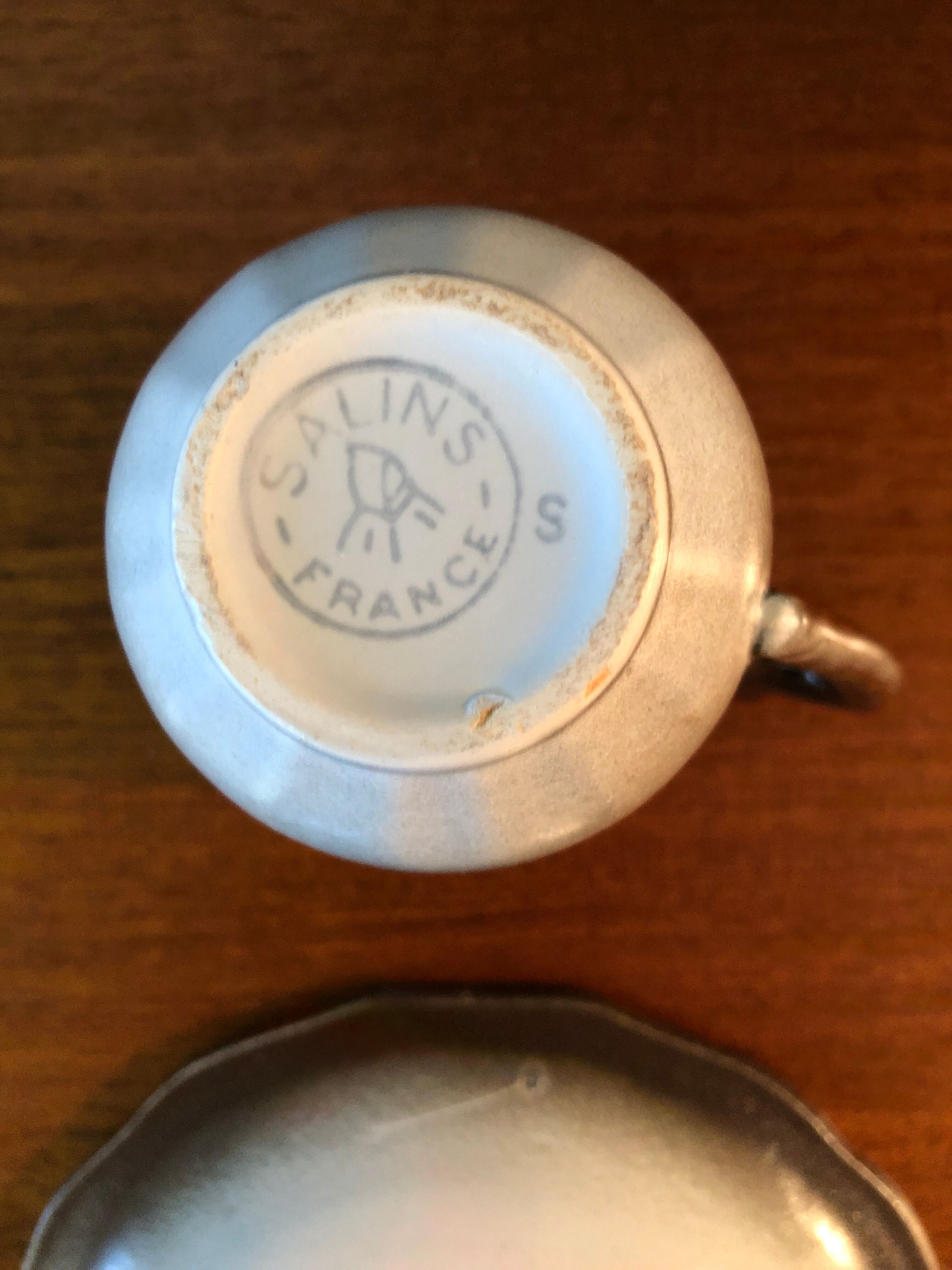 Set of 7 cups and saucer Salins France