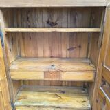 Armoire de ferme rustique en chêne et sapin