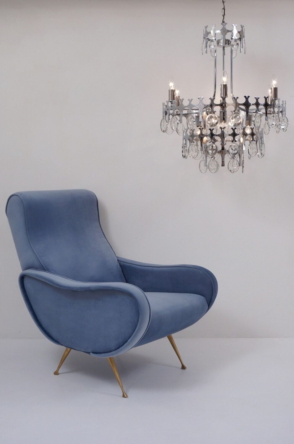 Sciolari chandelier `Ovali` 12 lights, silver with optical crystals, 1970`s ca, Italian, Rewired