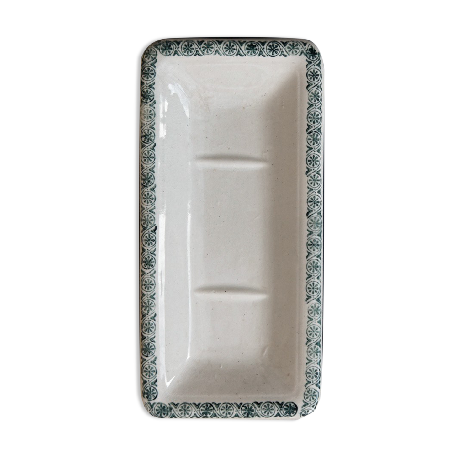 Earthenware soap holder