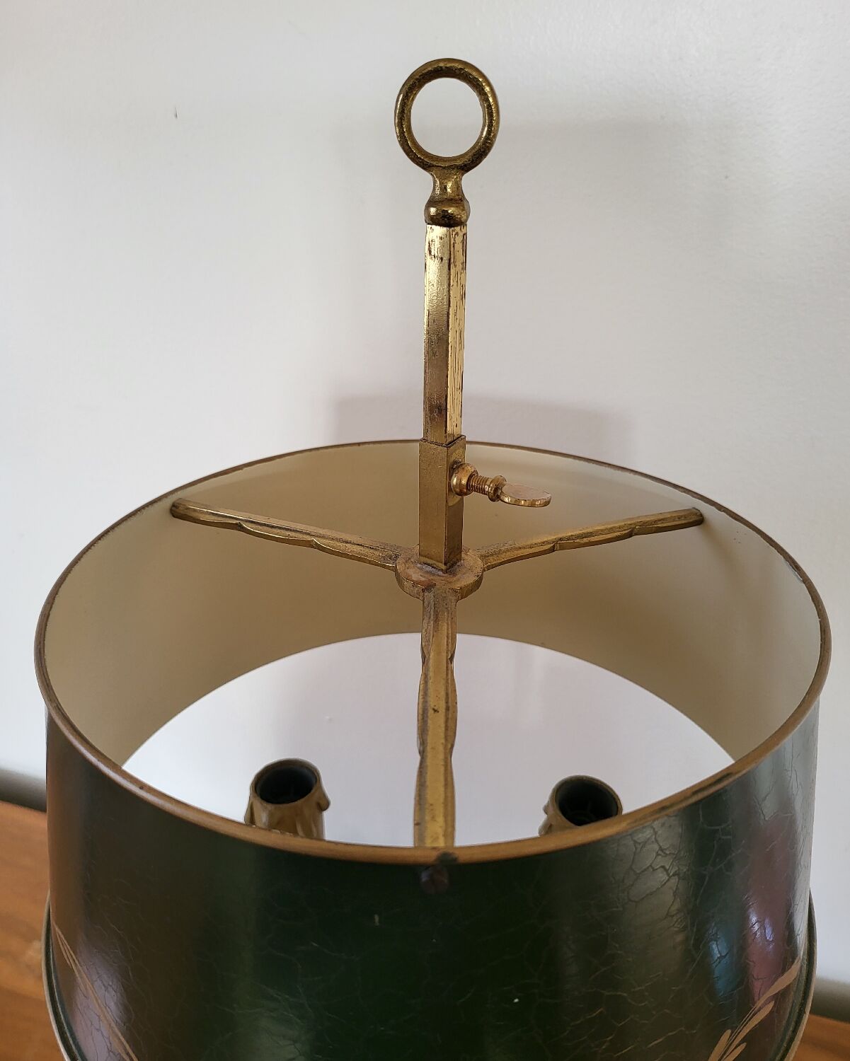Antique Empire Style Bouillotte Lamp in brass and tin