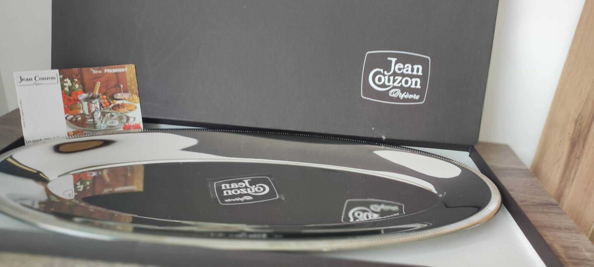 Large Jean Gouzon fish platter. President series. New with box and label.