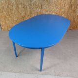 round table with 4 chairs and 2 extensions