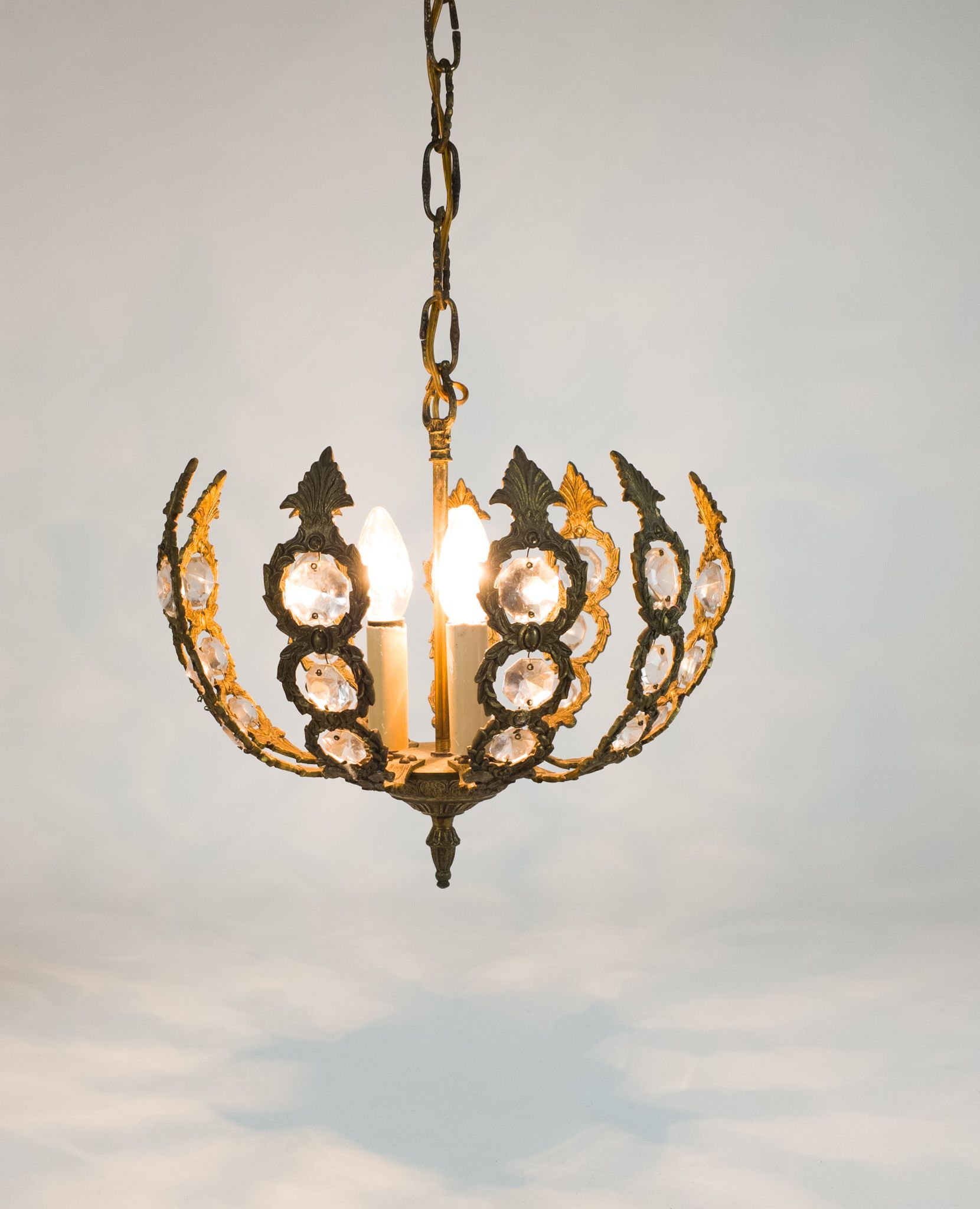 Brass facet cut glass hanging lamp gold plated 3rd quarter 20th