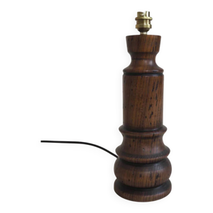 pied de lampe en bois