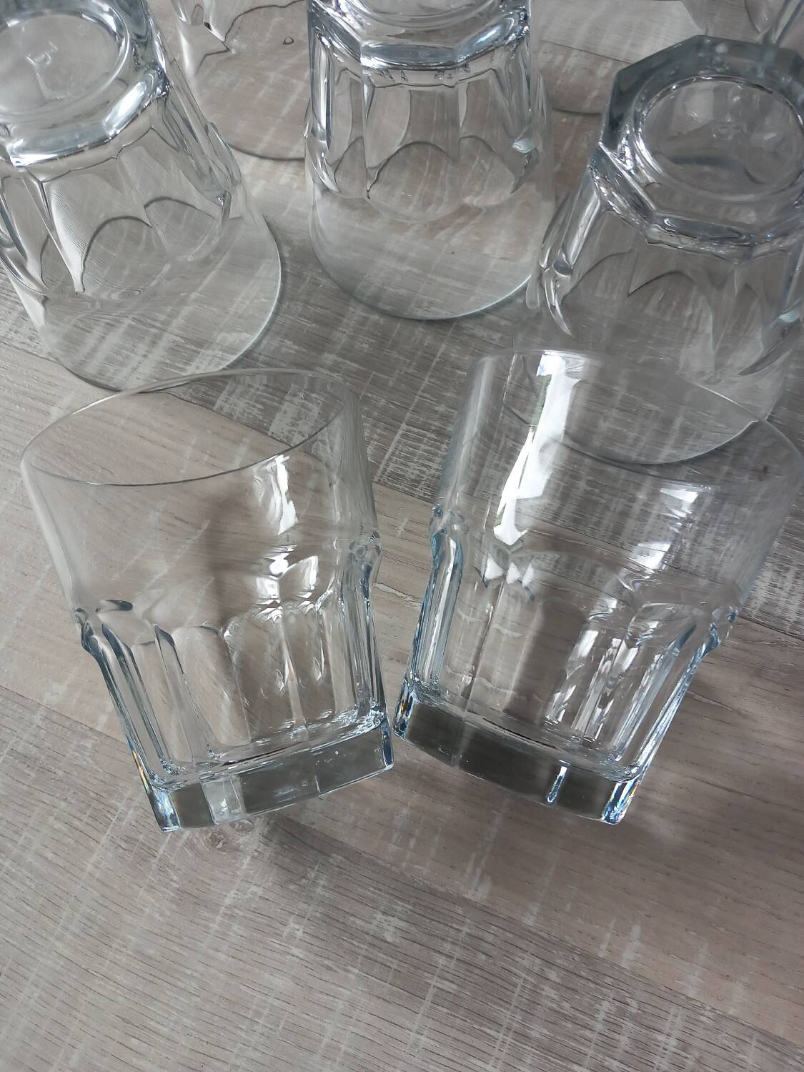 14 water glasses