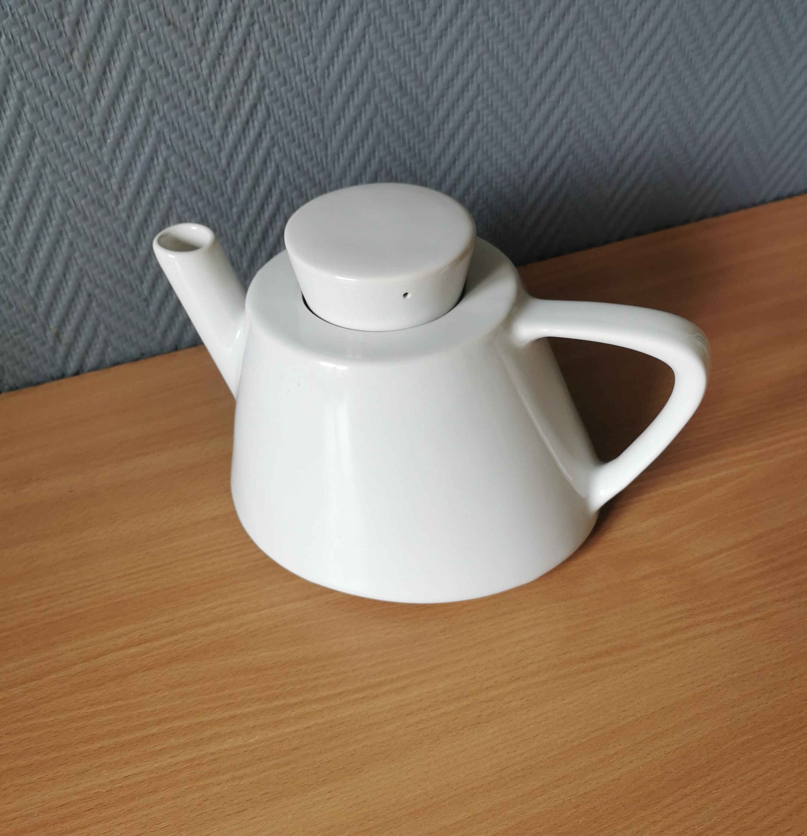 Värme ikea teapot 90s