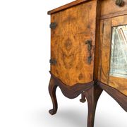 Buffet en noyer burr italien, années 1930.