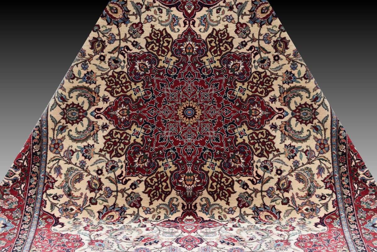 Ispahan Carpet - Sino-Persian Handmade - 3.05 x 2.00 Metres - "Galerie Sardje"